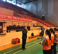 爱游戏在线 -关东雷霆队鏖战燕赵金雕队，羽毛球友谊赛爆冷，转换速度占优。传控打穿防线的简单介绍