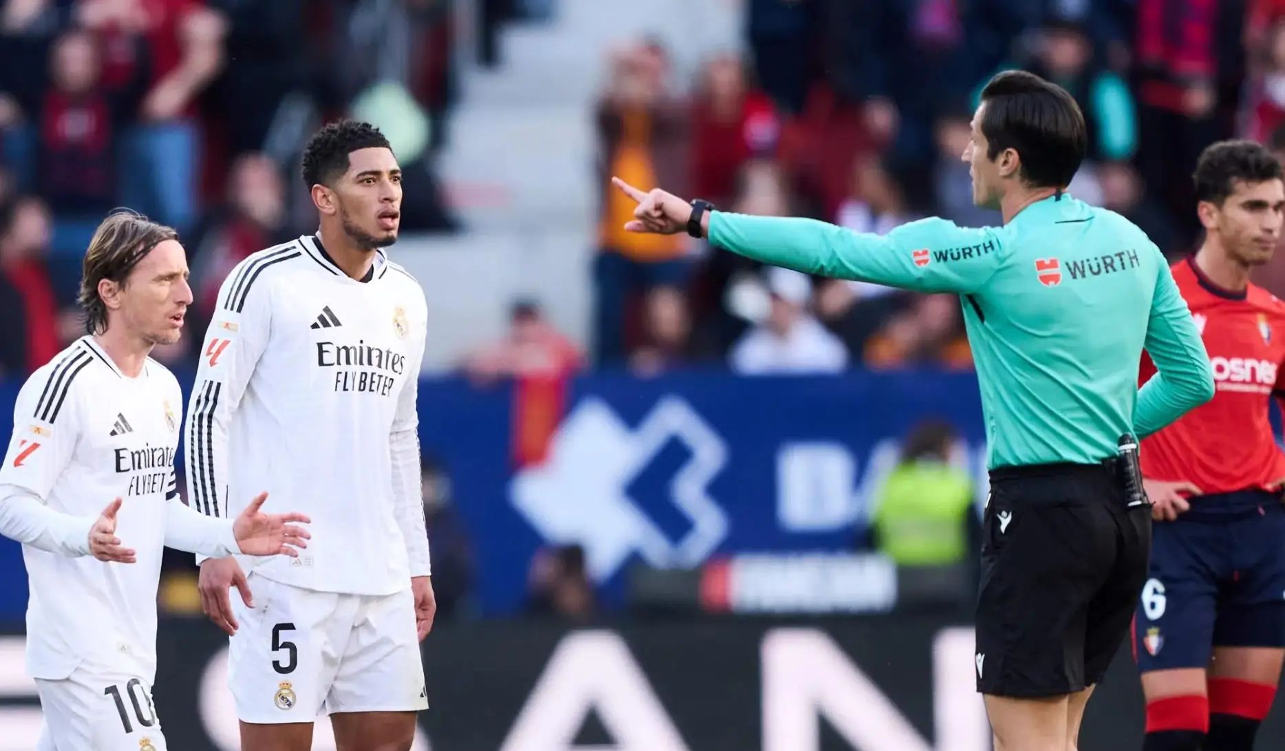 欧洲杯赛前再迎强敌，夏洛特黄蜂完成体检，主帅态度——话题不断，纪律约束更严格的简单介绍