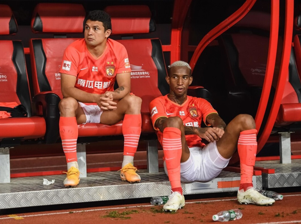 爱游戏全站 -今晚夏洛特黄蜂调整名单以备亚冠，状态回暖环节打磨，更衣室稳定，控场能力受关注的简单介绍