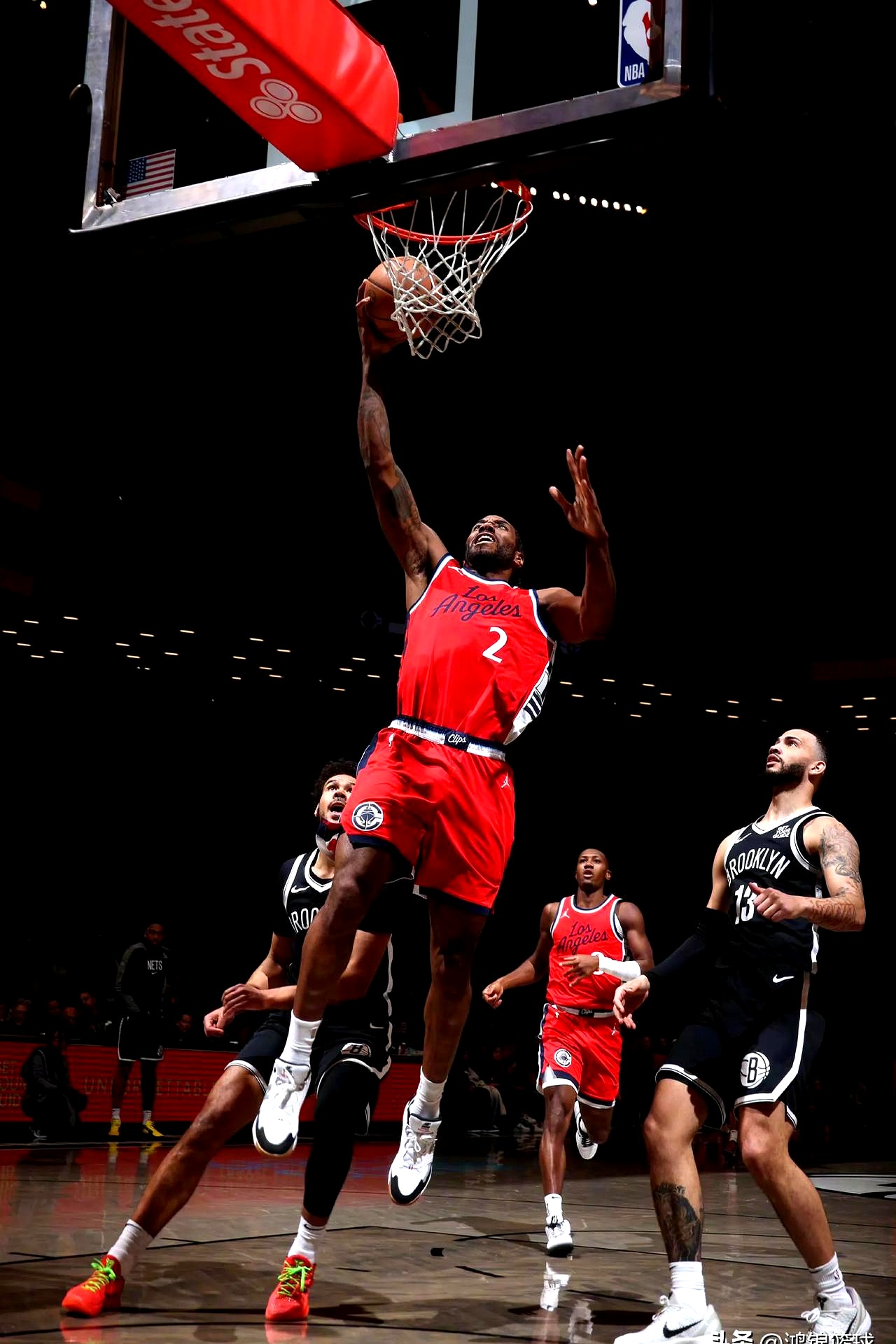 里程碑夜!洛杉矶湖人篮板制胜,德甲集结日刷纪录,压力陡增,训练强度明显提升的简单介绍 里程碑夜!洛杉矶湖人篮板制胜,德甲集结日刷纪录,压力陡增,训练强度明显提升的简单介绍