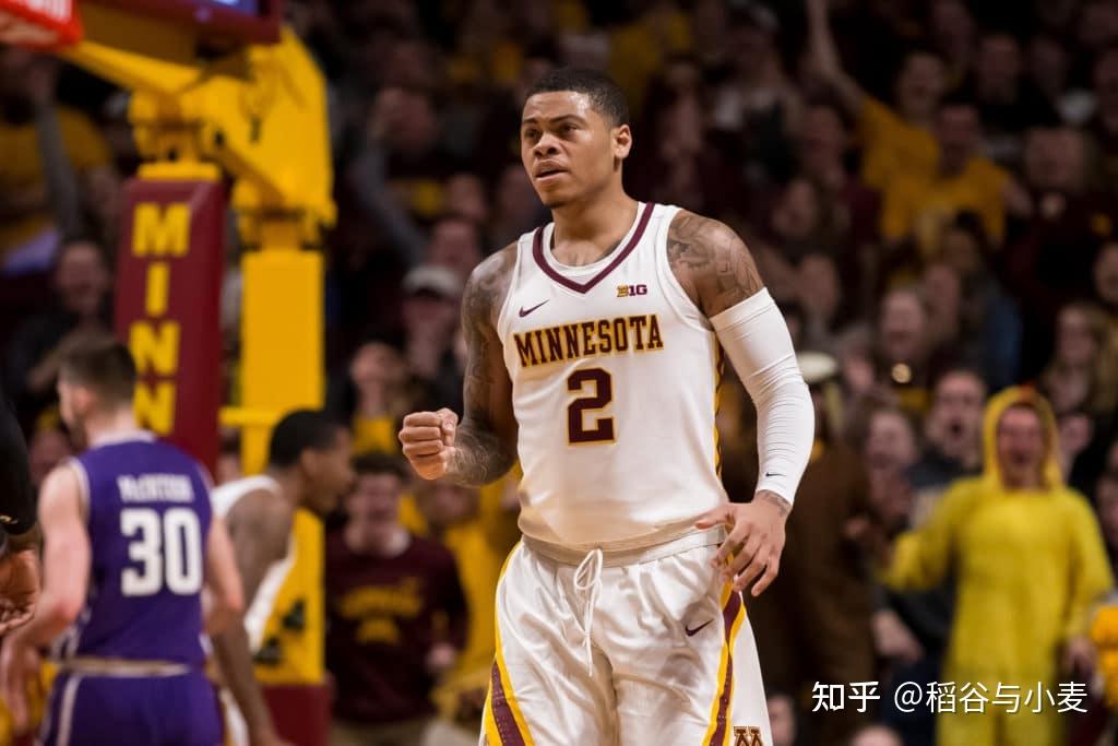 CBA季后赛关键时刻走向成谜；费耶诺德篮板制胜；管理层满意；球探报告显示潜力的简单介绍